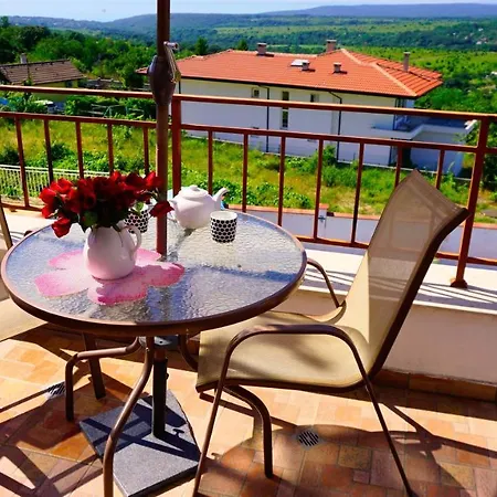 Vakantiehuis сънрайз - Sunrise